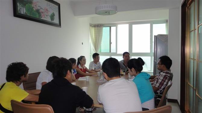 9月18日愛足康總經(jīng)理趙紅星先生與部分中高層培訓！